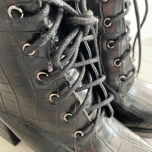 Azalea Wang Black Croc-Embossed Lace-Up Platform Heel Boot - Picture 2 of 3